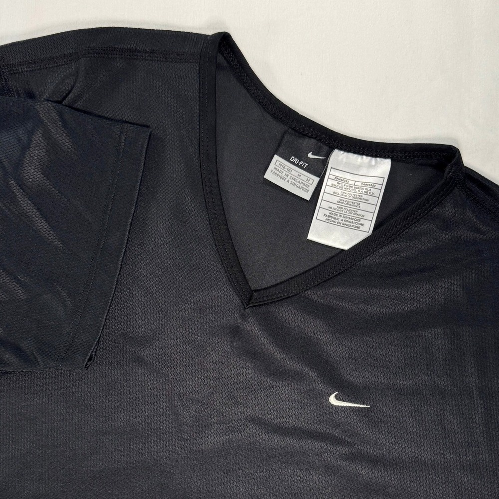 Nike Dri-FIT Shirt Womens Medium Black V-Neck Short Sleeve Athletic Training Top